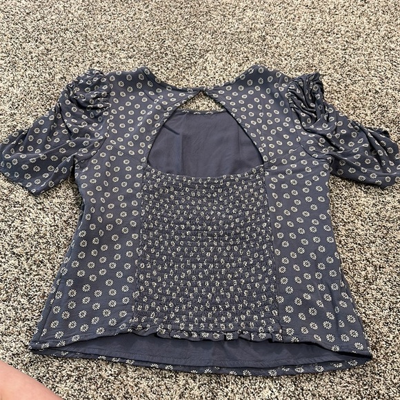 Abercrombie Blouse - Picture 2 of 2